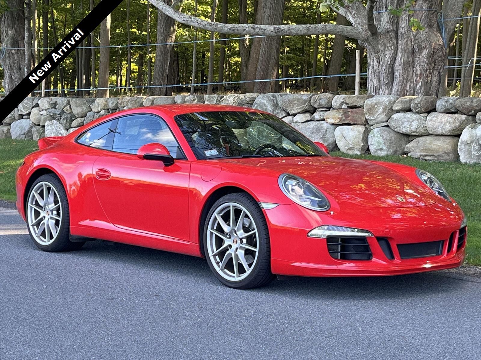 2015 PORSCHE 911