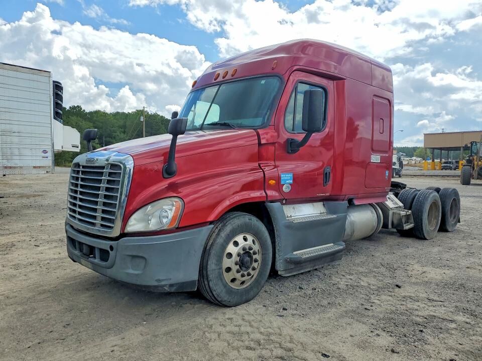 2017 FREIGHTLINER Cascadia