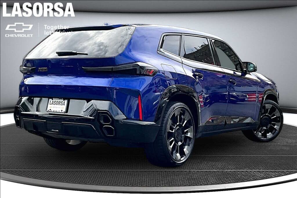 2023 BMW XM