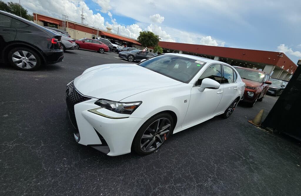 2018 LEXUS GS
