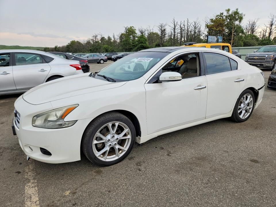 2012 NISSAN Maxima