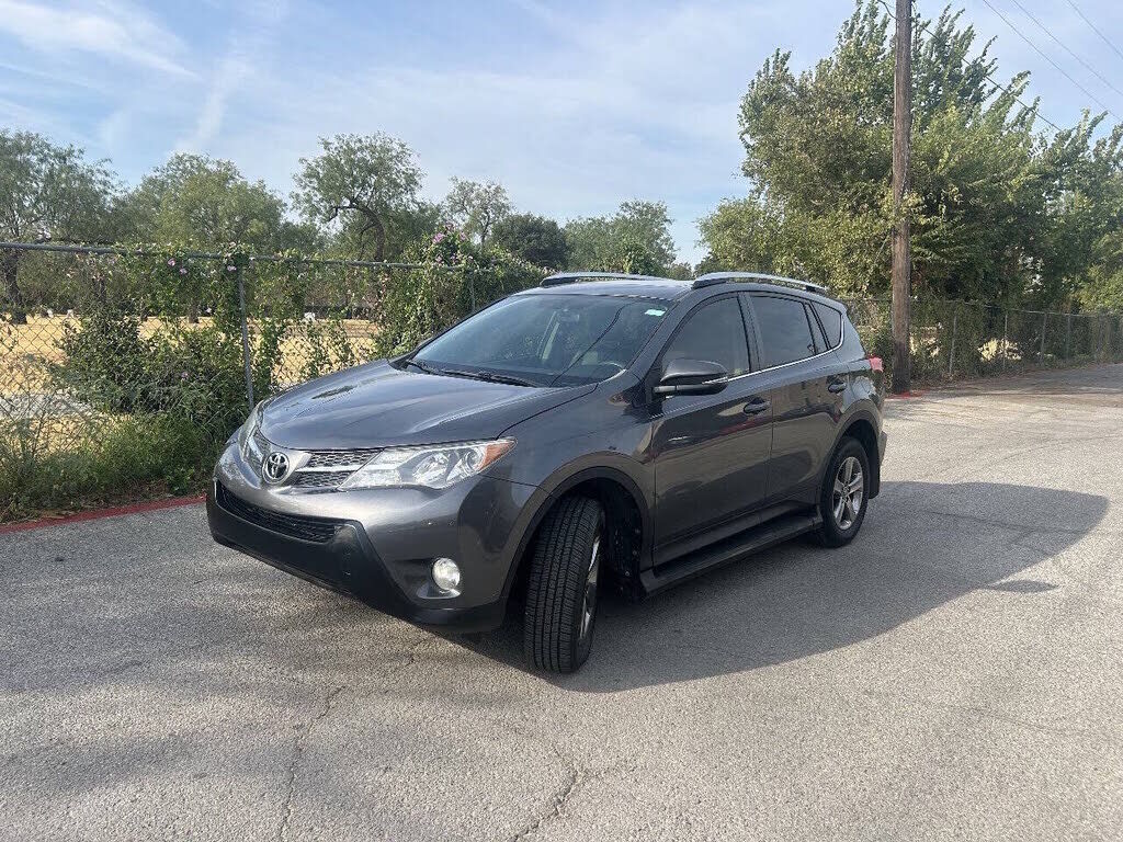 2015 TOYOTA RAV4