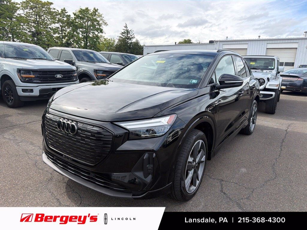2024 AUDI Q4