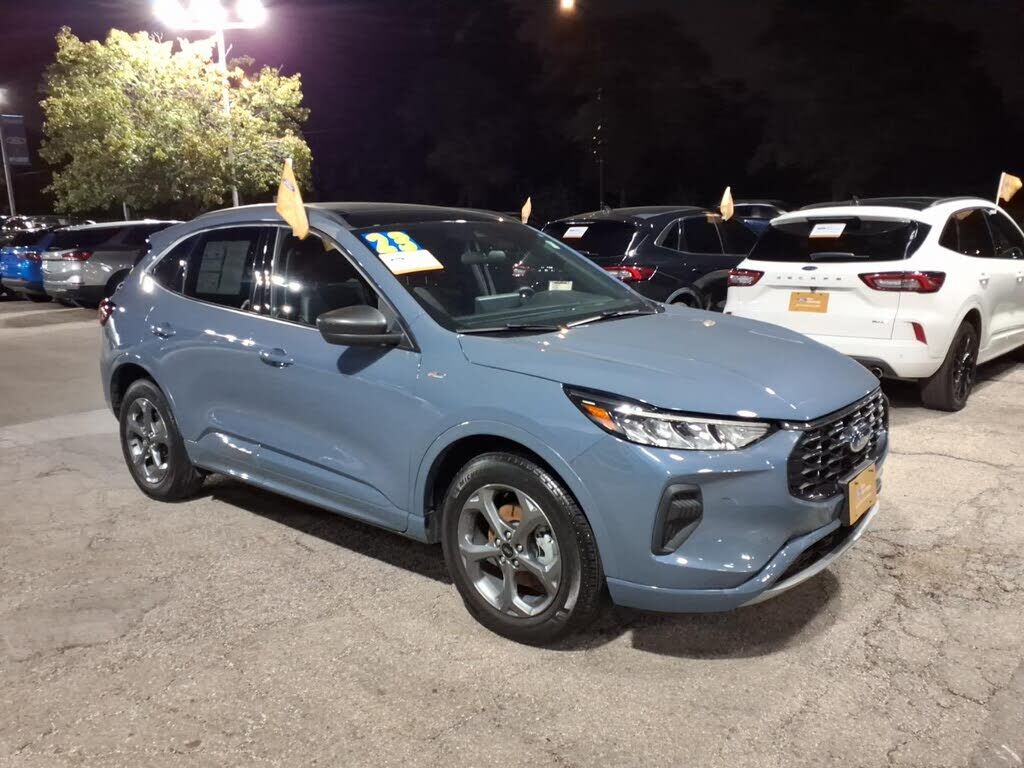 2023 FORD Escape
