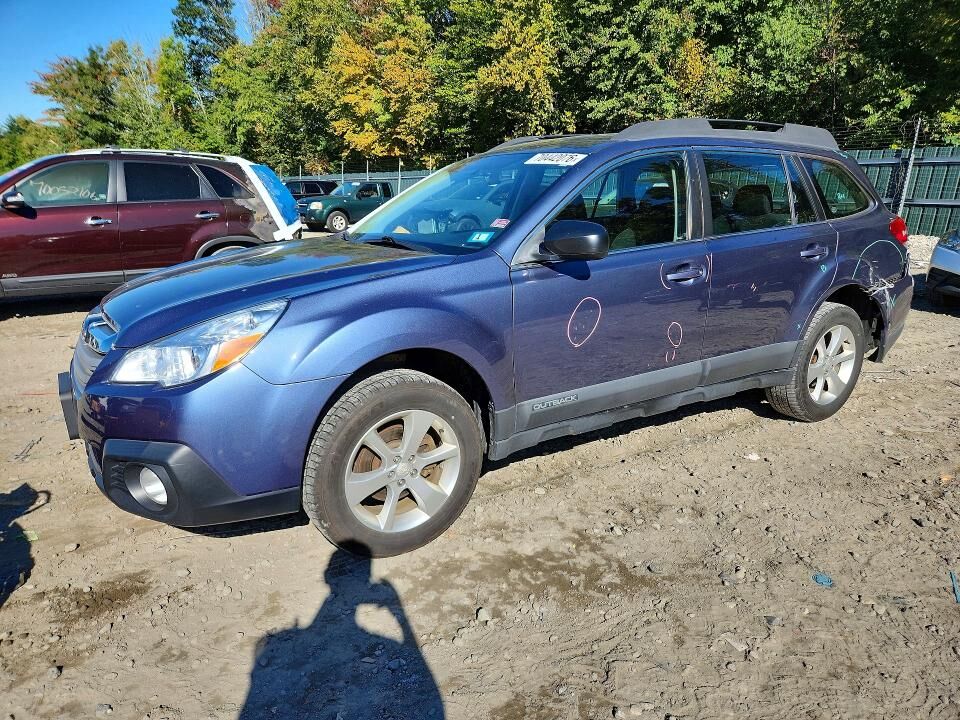 2014 SUBARU Outback