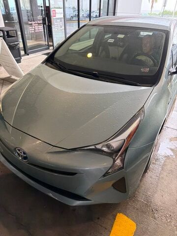 2016 TOYOTA PRIUS