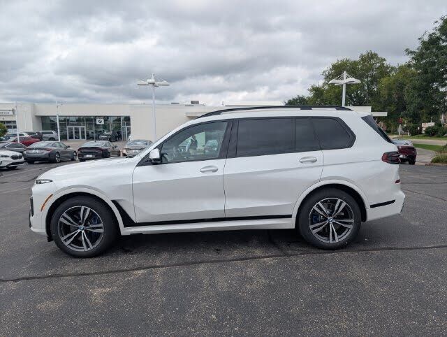 2026 BMW X7
