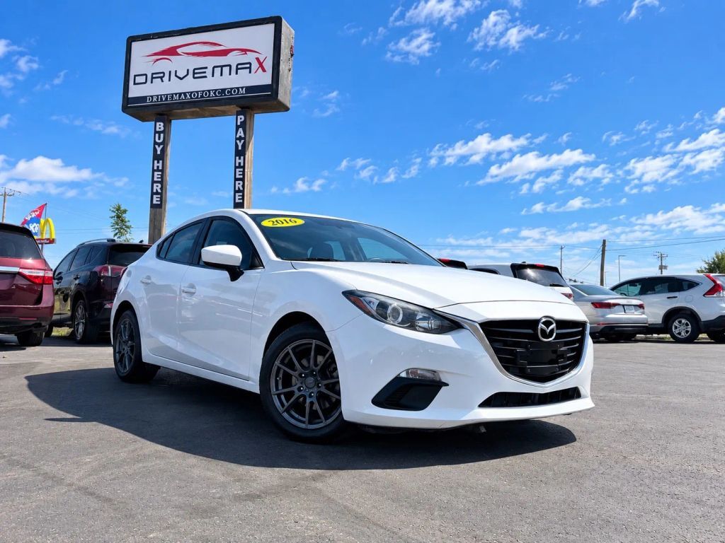2016 MAZDA Mazda3