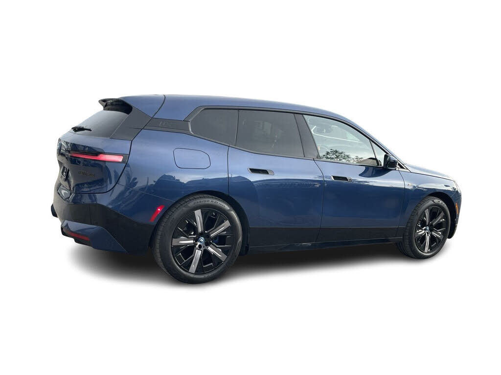 2023 BMW iX