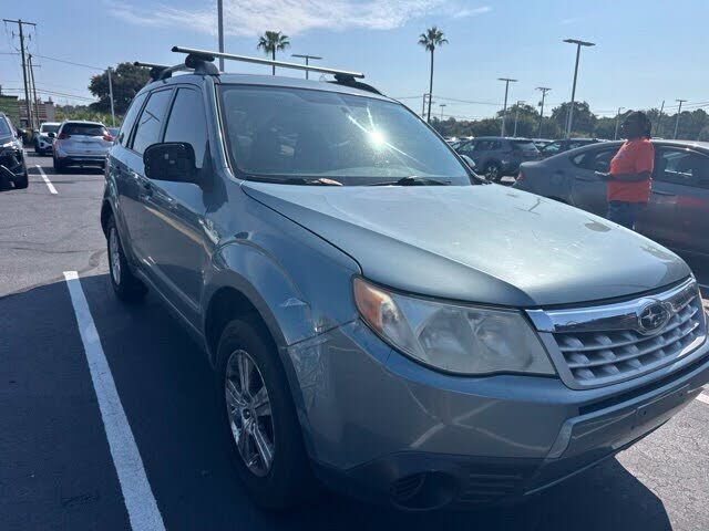 2013 SUBARU Forester