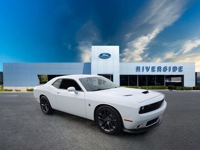 2021 DODGE Challenger