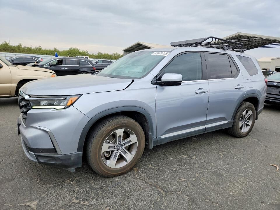 2023 HONDA Pilot