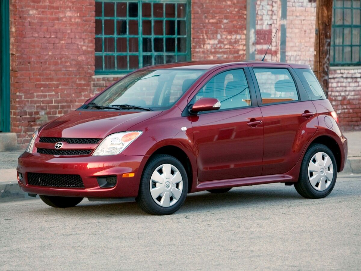 2006 TOYOTA SCION