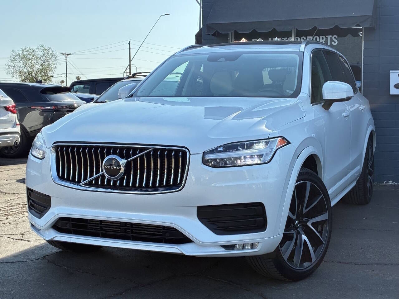 2020 VOLVO XC90