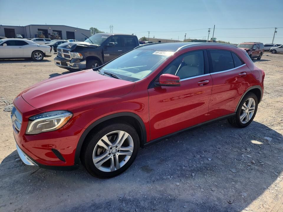 2016 MERCEDES-BENZ GLA-Class