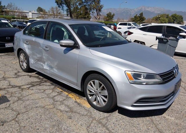 2015 VOLKSWAGEN Jetta