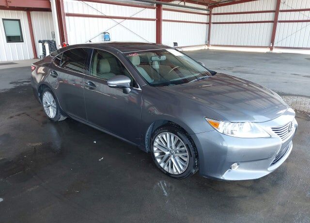 2013 LEXUS ES