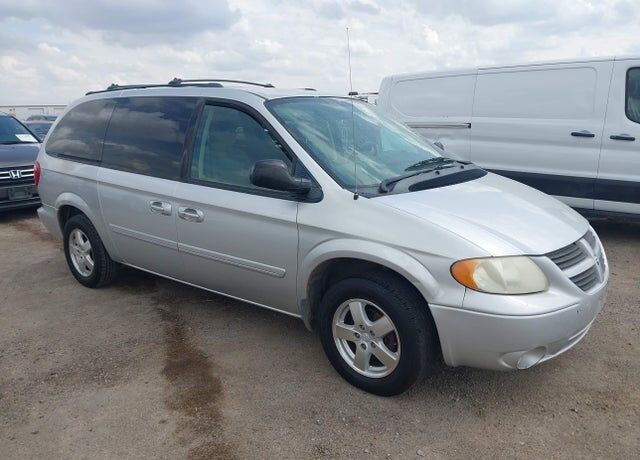 2005 DODGE Caravan