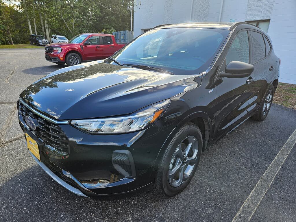 2023 FORD Escape