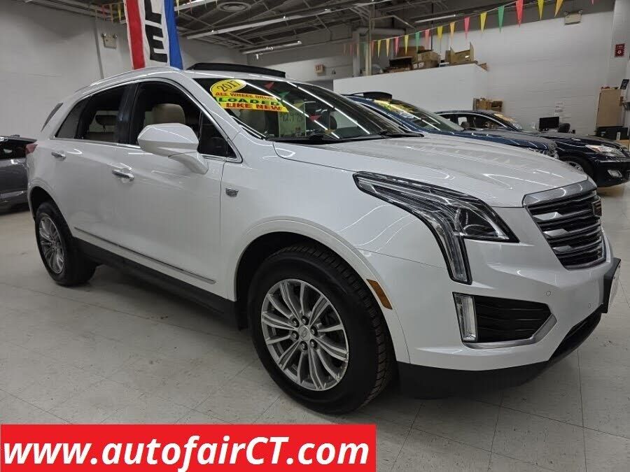 2017 CADILLAC XT5