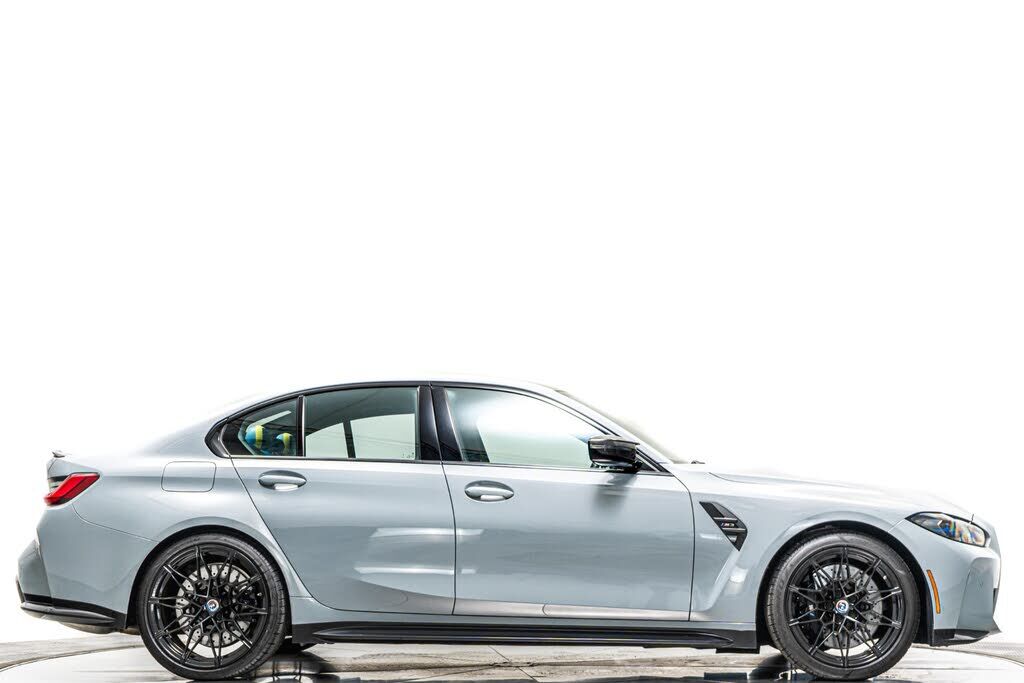 2023 BMW M3