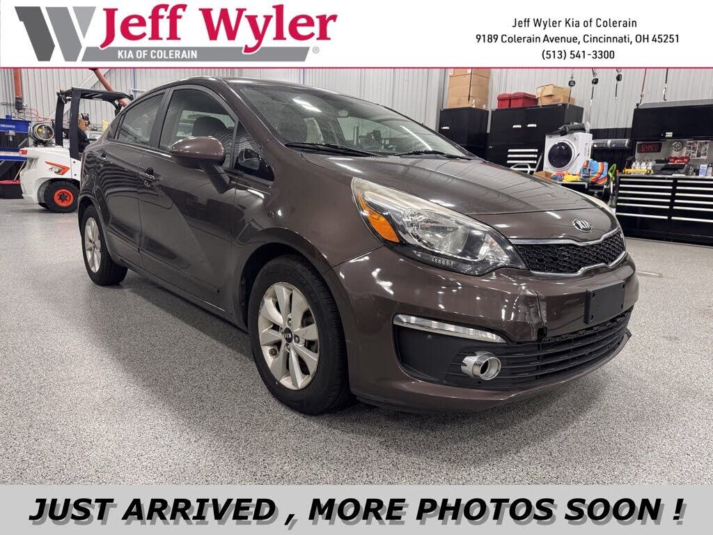 2016 KIA Rio