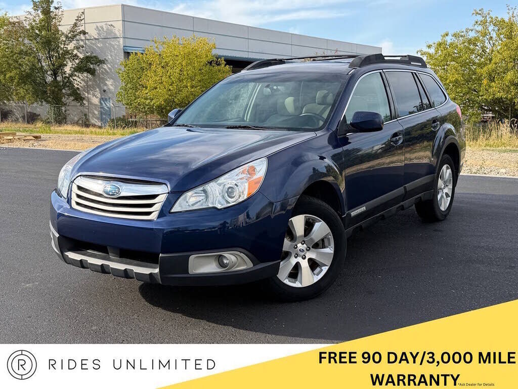 2011 SUBARU Outback