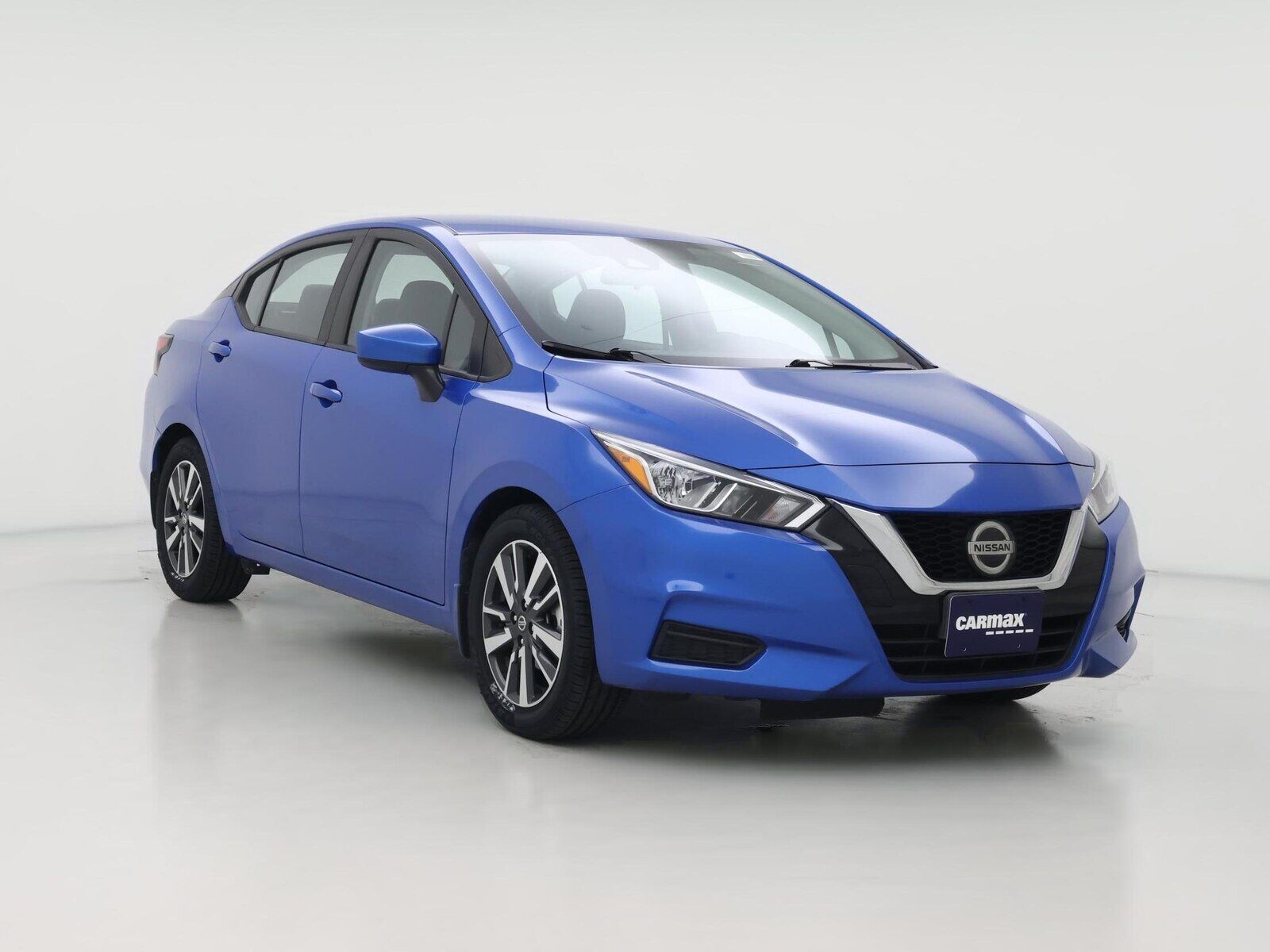 2022 NISSAN Versa