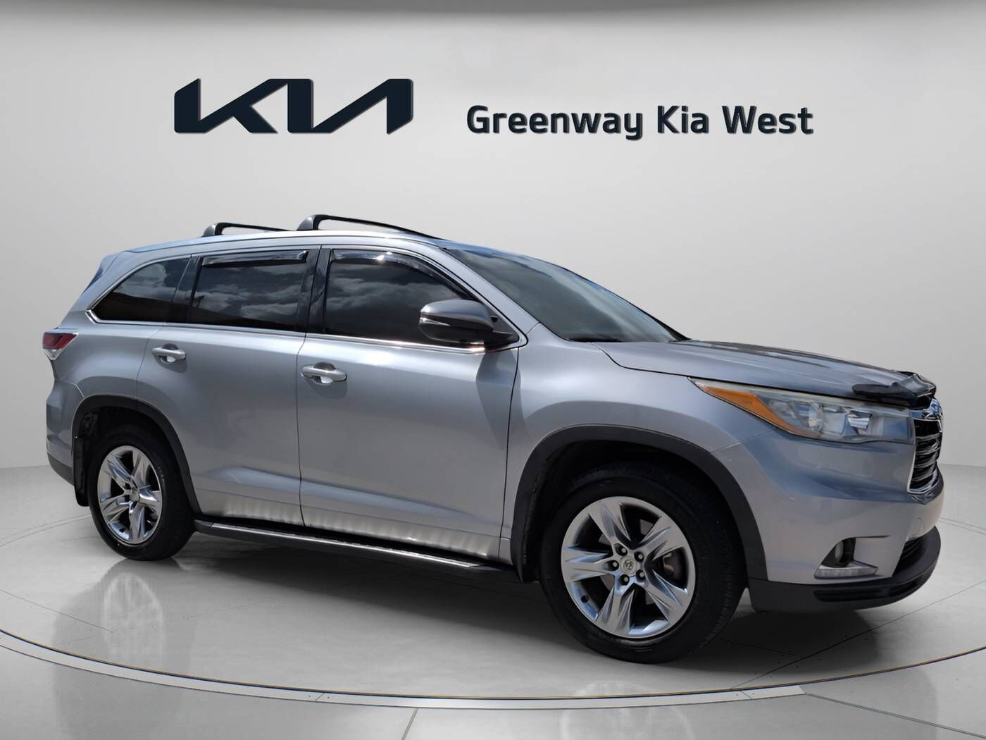 2015 TOYOTA Highlander