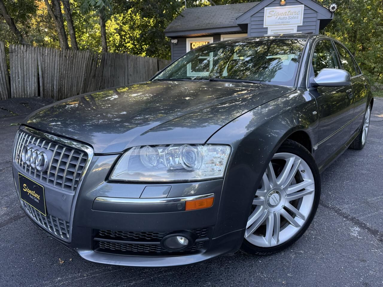 2007 AUDI S8