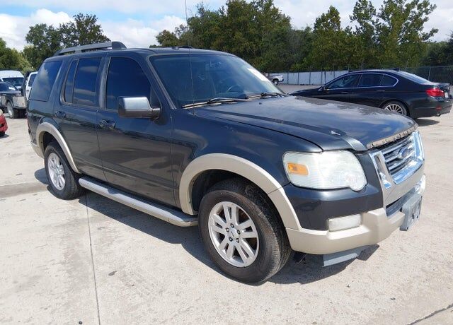 2010 FORD Explorer