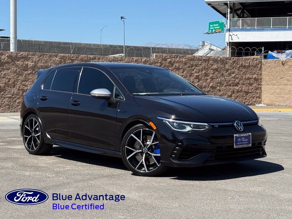 2022 VOLKSWAGEN Golf