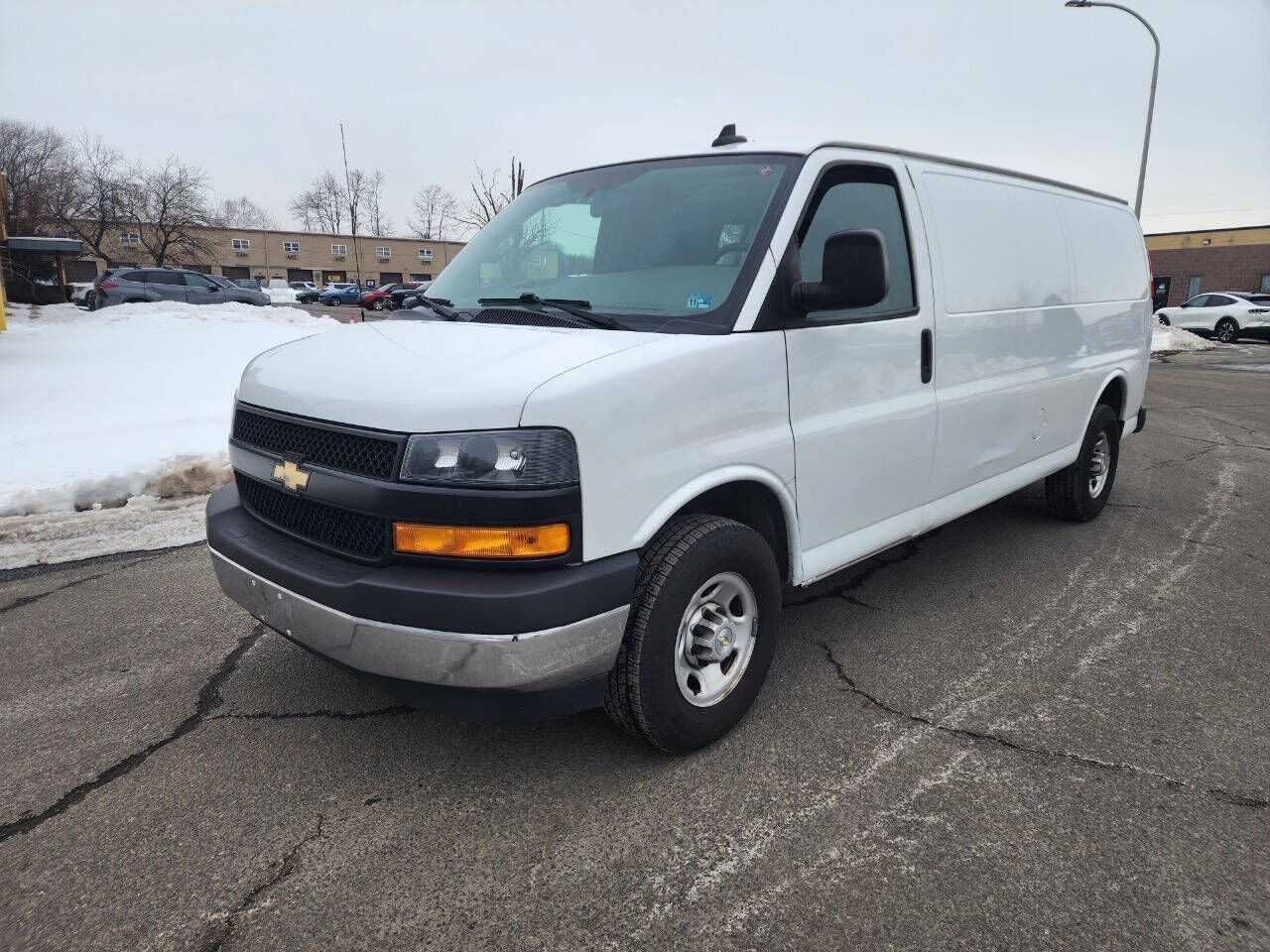 2021 CHEVROLET Express