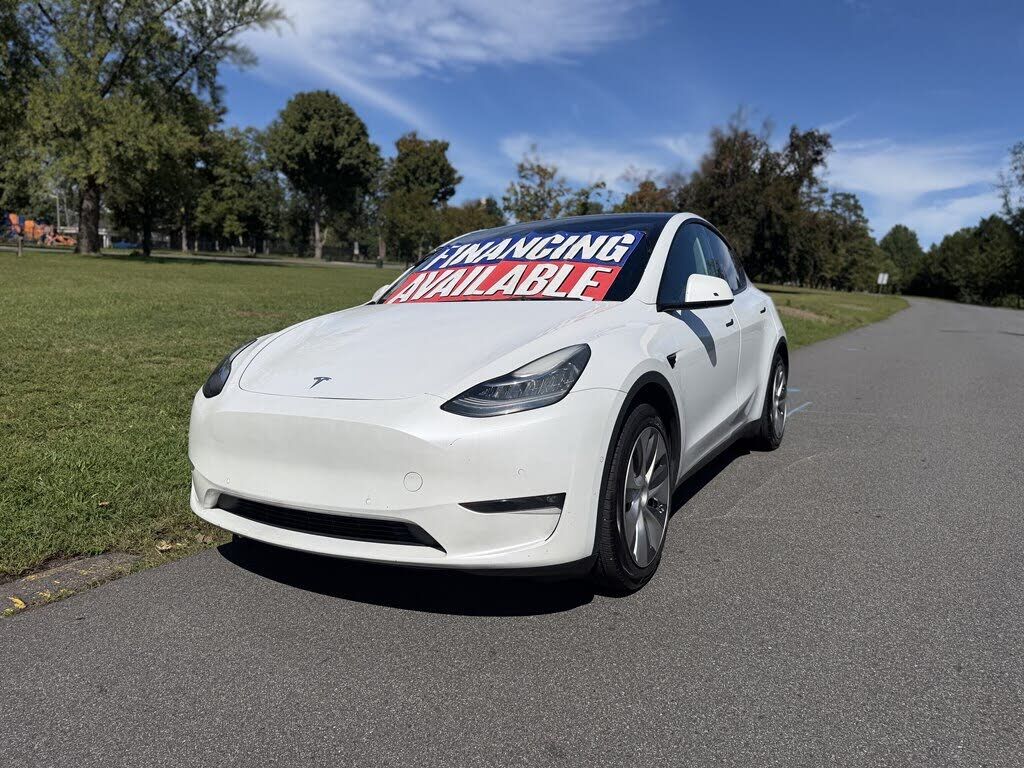 2021 TESLA Model Y