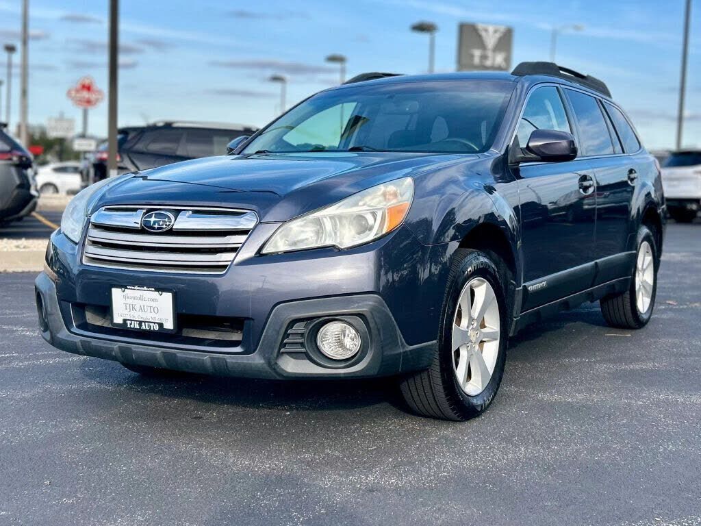 2014 SUBARU Outback