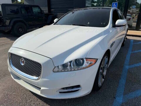 2015 JAGUAR XJ