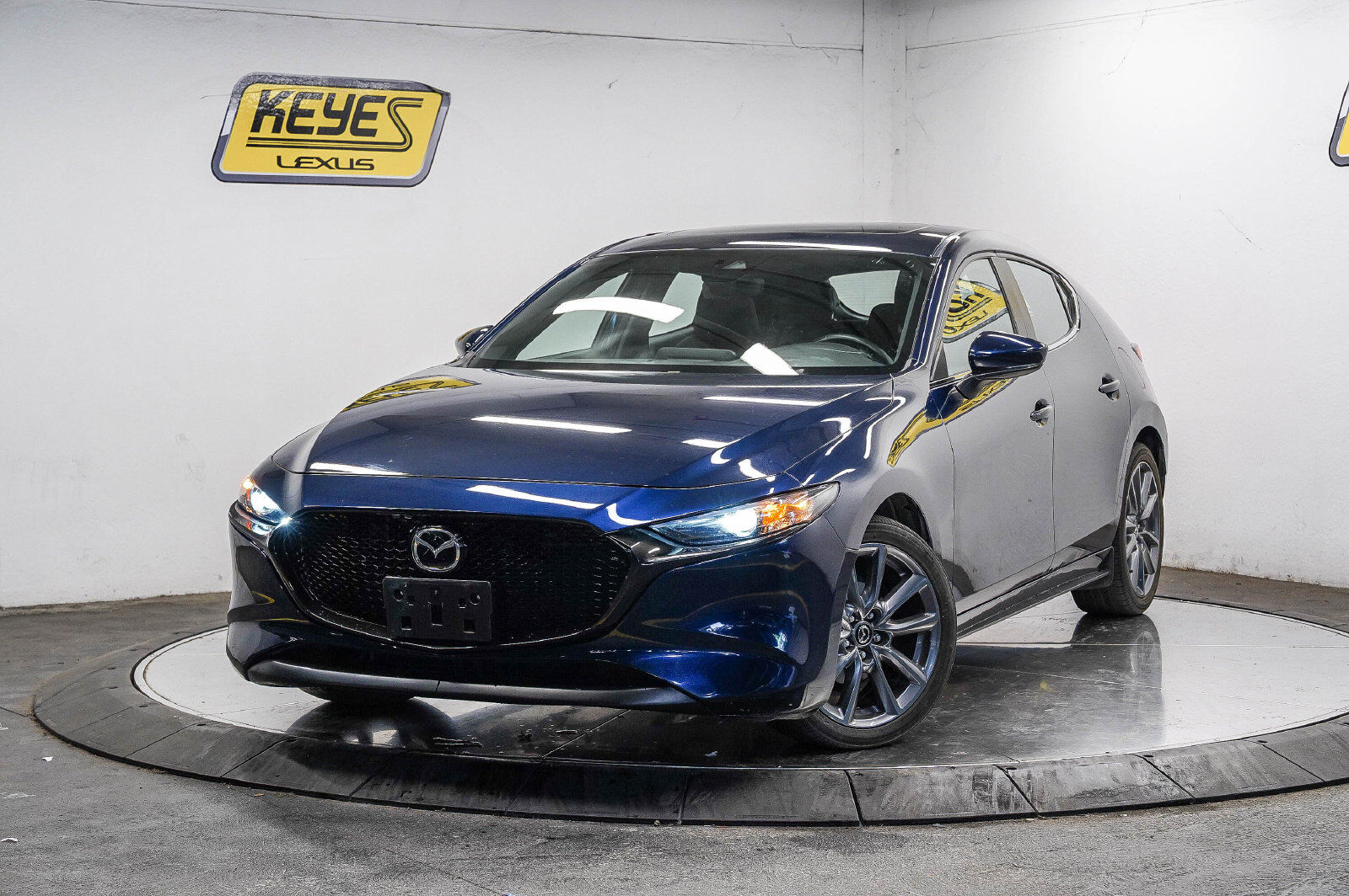 2022 MAZDA Mazda3