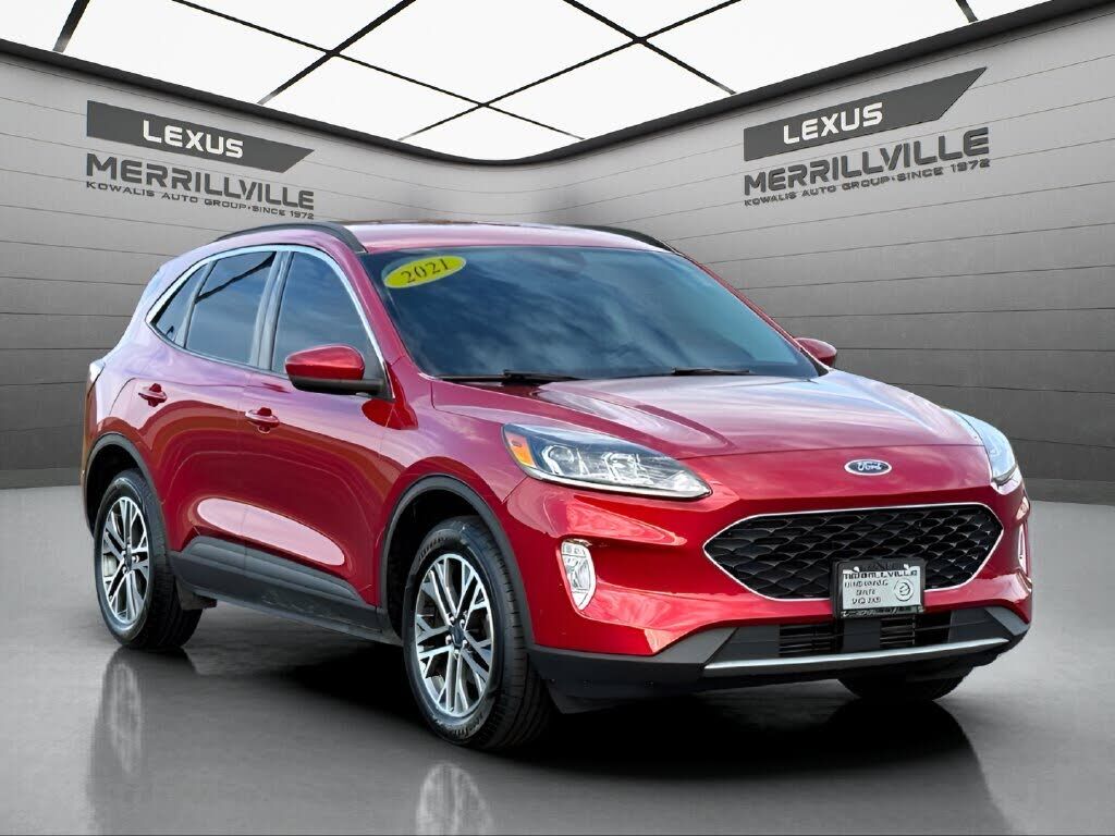 2021 FORD Escape