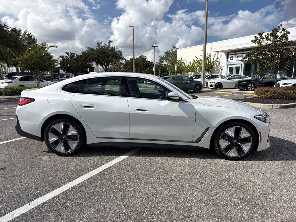 2026 BMW i4