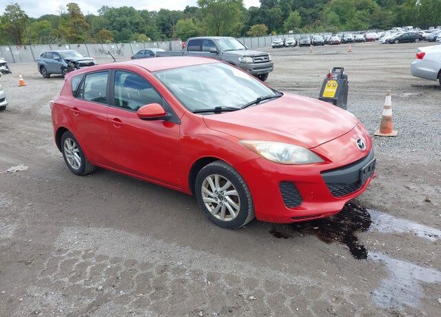 2013 MAZDA Mazda3