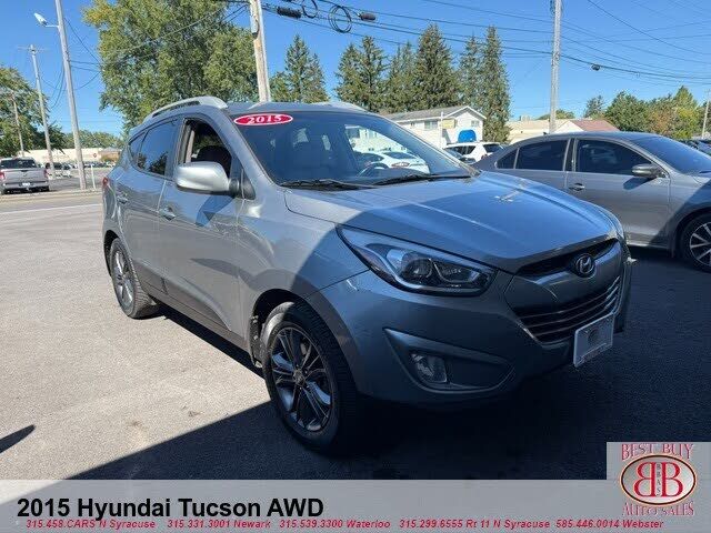 2015 HYUNDAI Tucson