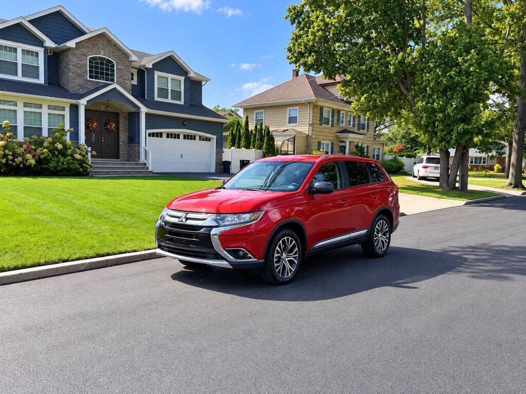 2016 MITSUBISHI Outlander