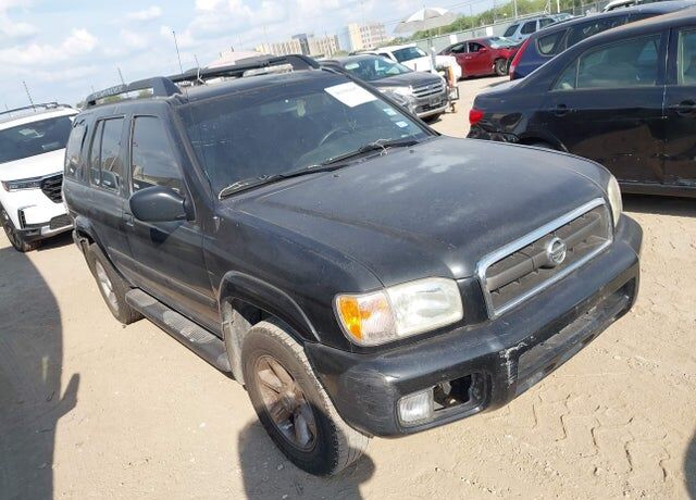 2004 NISSAN Pathfinder