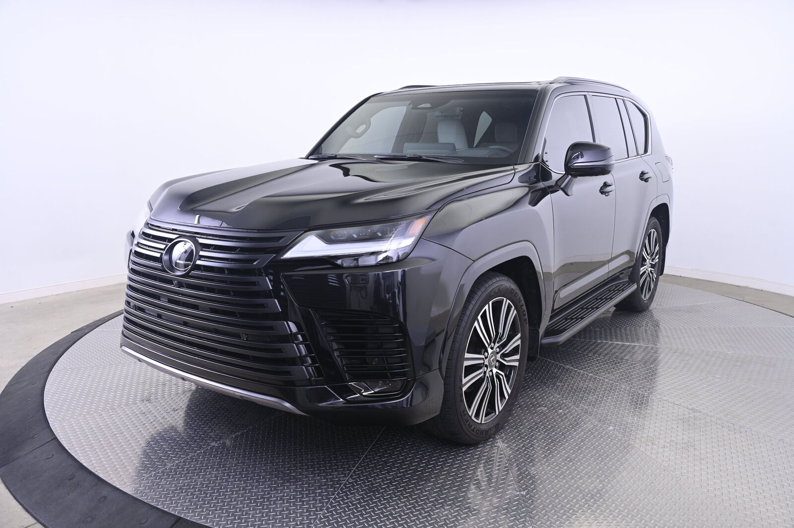 2025 LEXUS LX