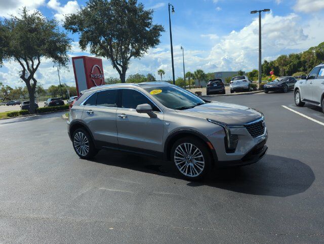 2025 CADILLAC XT4