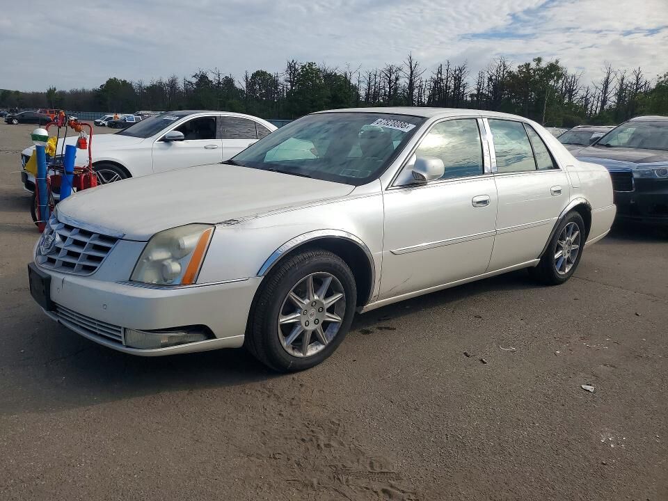 2011 CADILLAC DTS