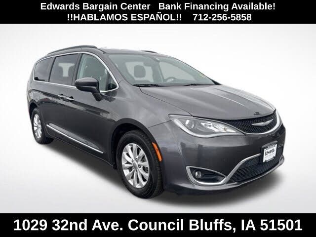 2017 CHRYSLER Pacifica