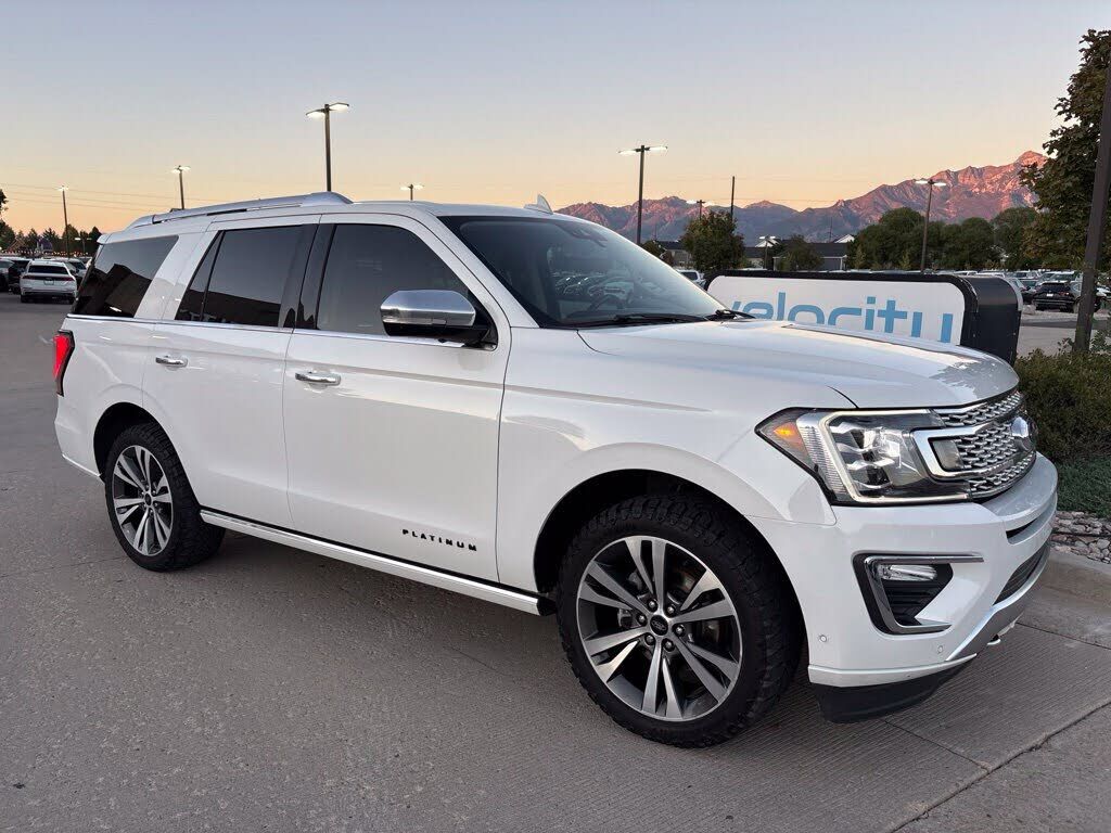 2020 FORD Expedition