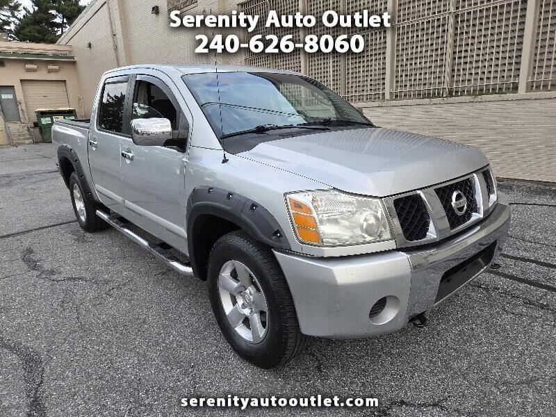 2004 NISSAN Titan