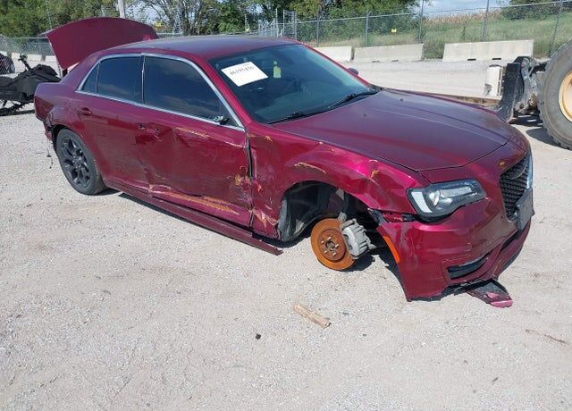 2021 CHRYSLER 300